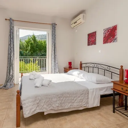 Danai Villa *